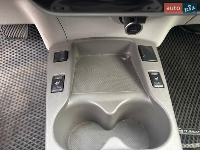 Синій Ніссан Ліф, об'ємом двигуна 0 л та пробігом 149 тис. км за 4999 $, фото 21 на Automoto.ua