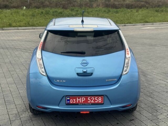 Синий Ниссан Лиф, объемом двигателя 0 л и пробегом 138 тыс. км за 4700 $, фото 21 на Automoto.ua