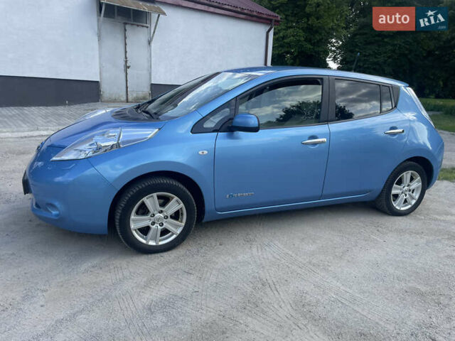 Синий Ниссан Лиф, объемом двигателя 0 л и пробегом 196 тыс. км за 4555 $, фото 3 на Automoto.ua