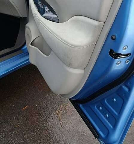 Синий Ниссан Лиф, объемом двигателя 0 л и пробегом 120 тыс. км за 4650 $, фото 11 на Automoto.ua
