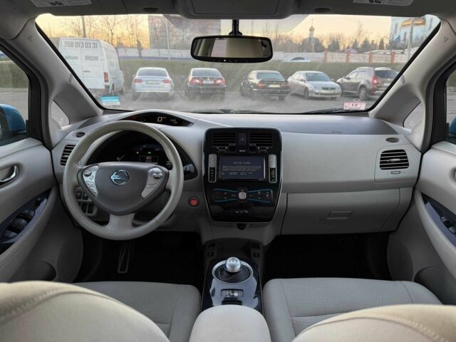 Синий Ниссан Лиф, объемом двигателя 2 л и пробегом 119 тыс. км за 4300 $, фото 15 на Automoto.ua