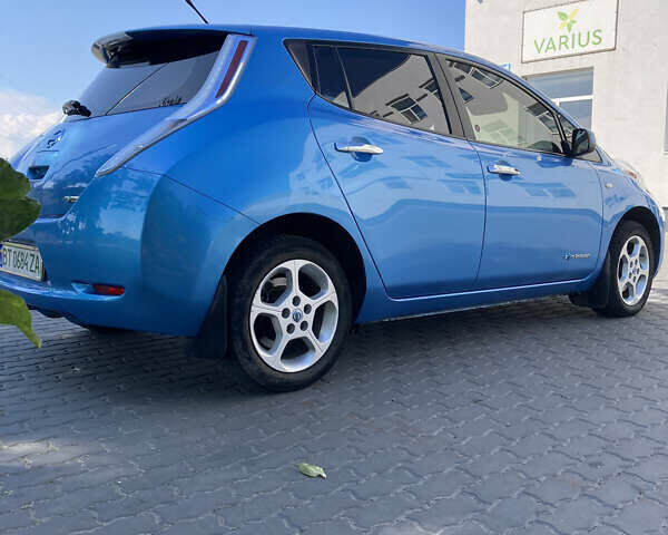 Синій Ніссан Ліф, об'ємом двигуна 0 л та пробігом 105 тис. км за 5999 $, фото 7 на Automoto.ua