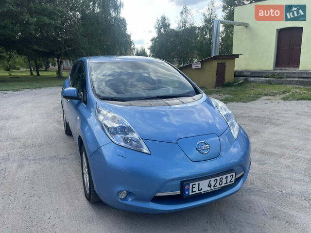 Синий Ниссан Лиф, объемом двигателя 0 л и пробегом 196 тыс. км за 4555 $, фото 20 на Automoto.ua