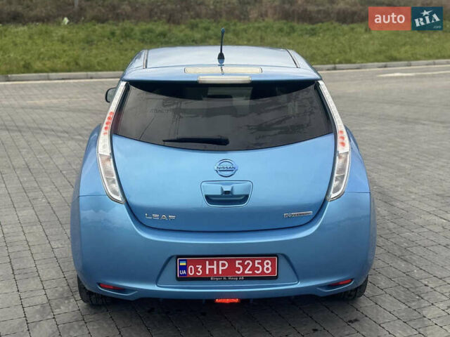 Синий Ниссан Лиф, объемом двигателя 0 л и пробегом 138 тыс. км за 4700 $, фото 14 на Automoto.ua