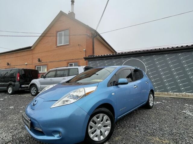 Синий Ниссан Лиф, объемом двигателя 0 л и пробегом 134 тыс. км за 4900 $, фото 1 на Automoto.ua