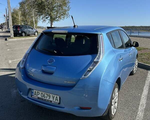 Синий Ниссан Лиф, объемом двигателя 0 л и пробегом 111 тыс. км за 6500 $, фото 52 на Automoto.ua