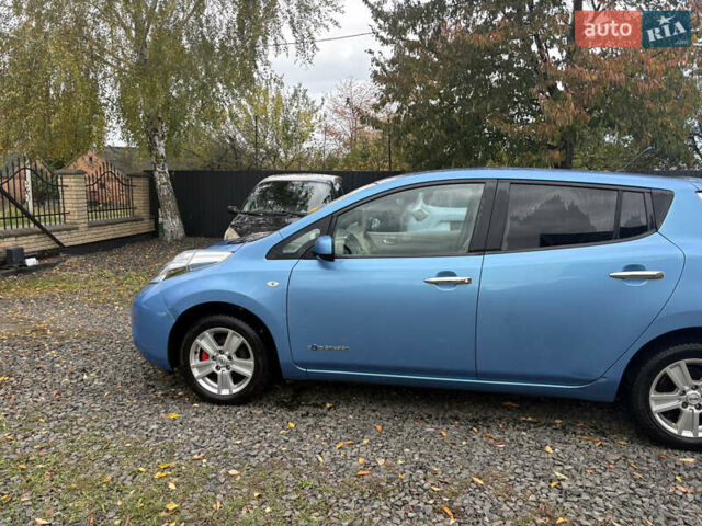 Синий Ниссан Лиф, объемом двигателя 0 л и пробегом 103 тыс. км за 4900 $, фото 9 на Automoto.ua