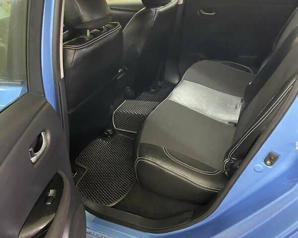 Синій Ніссан Ліф, об'ємом двигуна 0 л та пробігом 153 тис. км за 11500 $, фото 4 на Automoto.ua