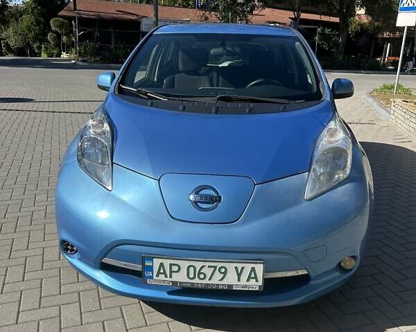 Синий Ниссан Лиф, объемом двигателя 0 л и пробегом 111 тыс. км за 6500 $, фото 43 на Automoto.ua