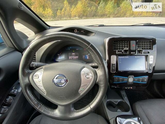 Синий Ниссан Лиф, объемом двигателя 0 л и пробегом 107 тыс. км за 5900 $, фото 16 на Automoto.ua