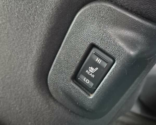 Синий Ниссан Лиф, объемом двигателя 0 л и пробегом 130 тыс. км за 6500 $, фото 8 на Automoto.ua