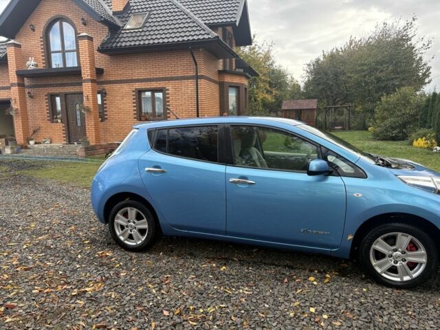 Синій Ніссан Ліф, об'ємом двигуна 0 л та пробігом 103 тис. км за 4900 $, фото 4 на Automoto.ua