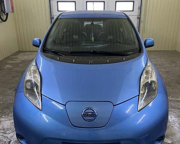 Синій Ніссан Ліф, об'ємом двигуна 0 л та пробігом 153 тис. км за 11500 $, фото 1 на Automoto.ua