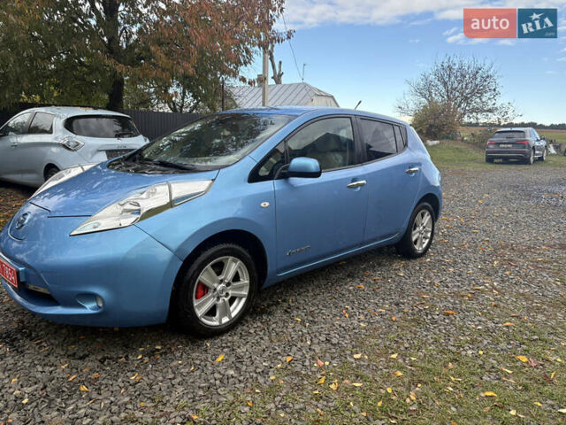 Синий Ниссан Лиф, объемом двигателя 0 л и пробегом 103 тыс. км за 4900 $, фото 10 на Automoto.ua