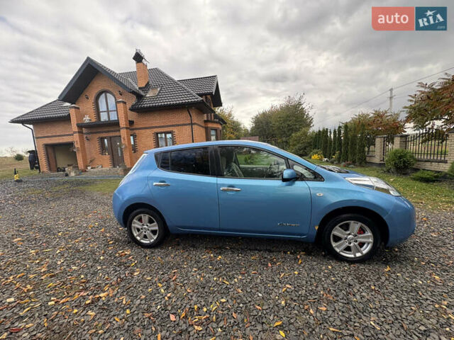 Синий Ниссан Лиф, объемом двигателя 0 л и пробегом 103 тыс. км за 4900 $, фото 14 на Automoto.ua