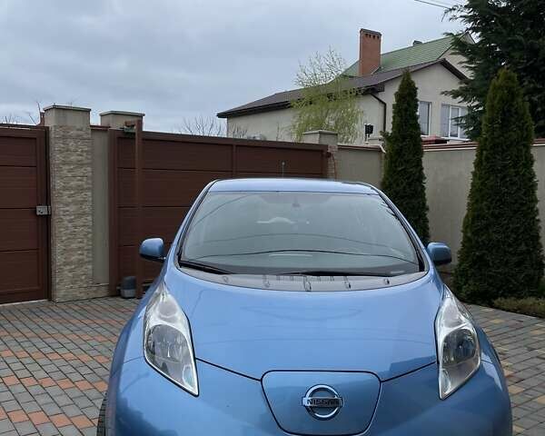 Синій Ніссан Ліф, об'ємом двигуна 0 л та пробігом 116 тис. км за 8300 $, фото 1 на Automoto.ua