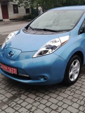 Синий Ниссан Лиф, объемом двигателя 0 л и пробегом 133 тыс. км за 5750 $, фото 1 на Automoto.ua