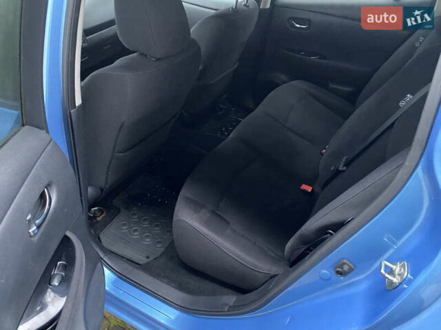 Синий Ниссан Лиф, объемом двигателя 0 л и пробегом 140 тыс. км за 6290 $, фото 13 на Automoto.ua