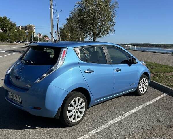 Синий Ниссан Лиф, объемом двигателя 0 л и пробегом 111 тыс. км за 6500 $, фото 55 на Automoto.ua