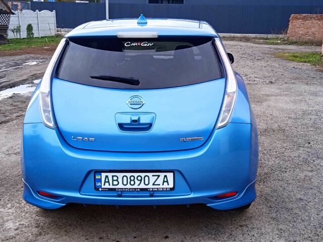 Синій Ніссан Ліф, об'ємом двигуна 0 л та пробігом 140 тис. км за 4295 $, фото 2 на Automoto.ua