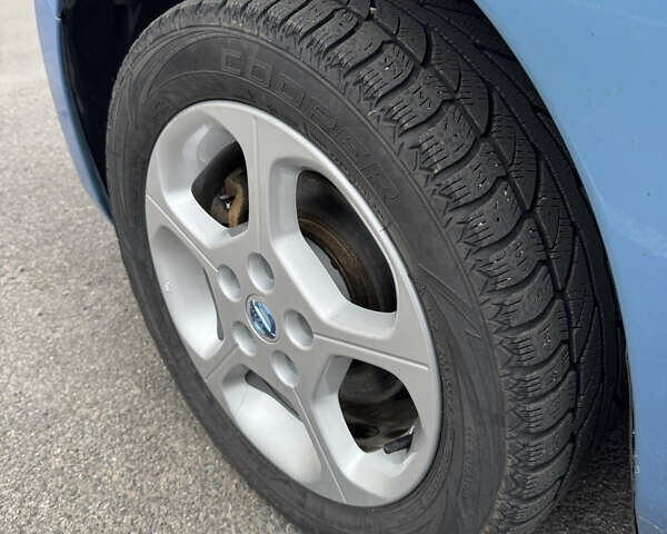 Синий Ниссан Лиф, объемом двигателя 0 л и пробегом 138 тыс. км за 6700 $, фото 23 на Automoto.ua