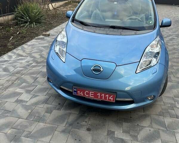 Синий Ниссан Лиф, объемом двигателя 0 л и пробегом 132 тыс. км за 5200 $, фото 16 на Automoto.ua