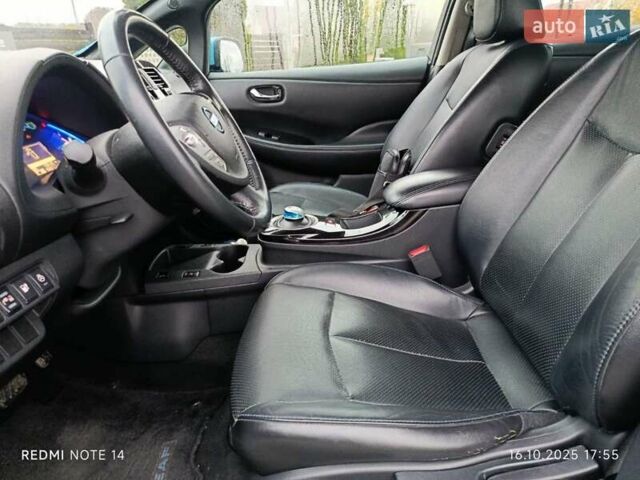 Синий Ниссан Лиф, объемом двигателя 0 л и пробегом 130 тыс. км за 5899 $, фото 17 на Automoto.ua