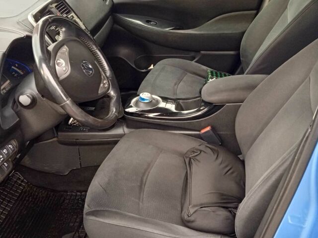 Синій Ніссан Ліф, об'ємом двигуна 0 л та пробігом 140 тис. км за 4295 $, фото 8 на Automoto.ua