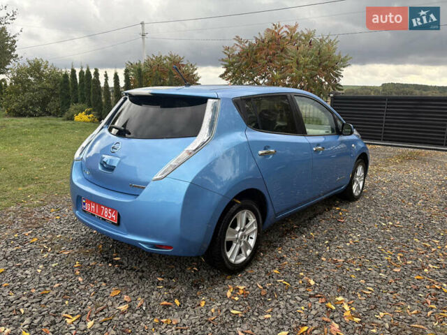 Синий Ниссан Лиф, объемом двигателя 0 л и пробегом 103 тыс. км за 4900 $, фото 5 на Automoto.ua