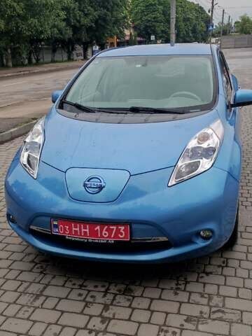 Синий Ниссан Лиф, объемом двигателя 0 л и пробегом 133 тыс. км за 5750 $, фото 13 на Automoto.ua