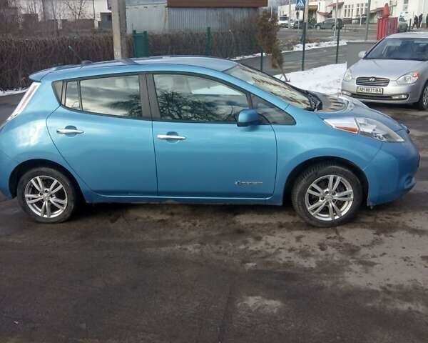 Синій Ніссан Ліф, об'ємом двигуна 0 л та пробігом 173 тис. км за 6300 $, фото 3 на Automoto.ua