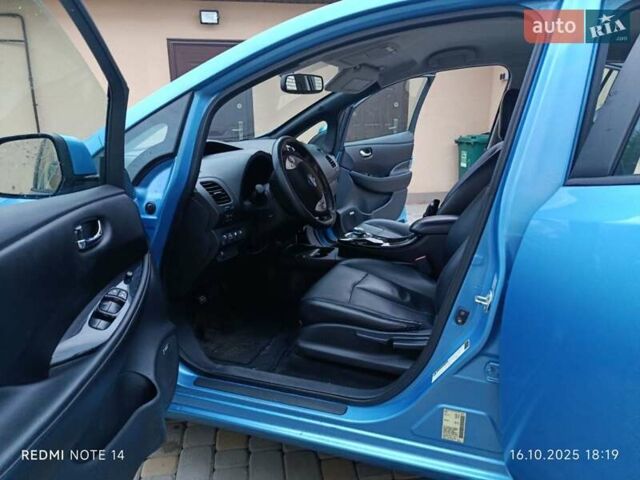 Синий Ниссан Лиф, объемом двигателя 0 л и пробегом 130 тыс. км за 5899 $, фото 14 на Automoto.ua