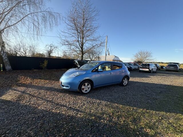 Синій Ніссан Ліф, об'ємом двигуна 0 л та пробігом 103 тис. км за 4800 $, фото 11 на Automoto.ua