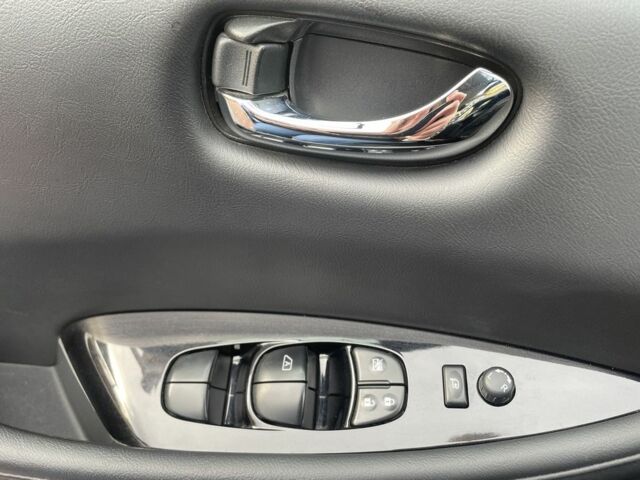 Ниссан Лиф 2013 в Виннице на Automoto.ua Синий Ниссан Лиф, объемом двигателя 0 л и пробегом 163 тыс. км за 7000 $, фото 4 на Automoto.ua