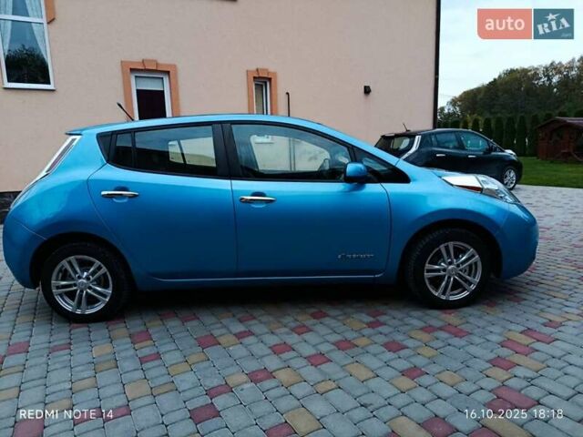 Синий Ниссан Лиф, объемом двигателя 0 л и пробегом 130 тыс. км за 5899 $, фото 13 на Automoto.ua