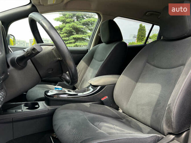 Синий Ниссан Лиф, объемом двигателя 0 л и пробегом 80 тыс. км за 5750 $, фото 14 на Automoto.ua