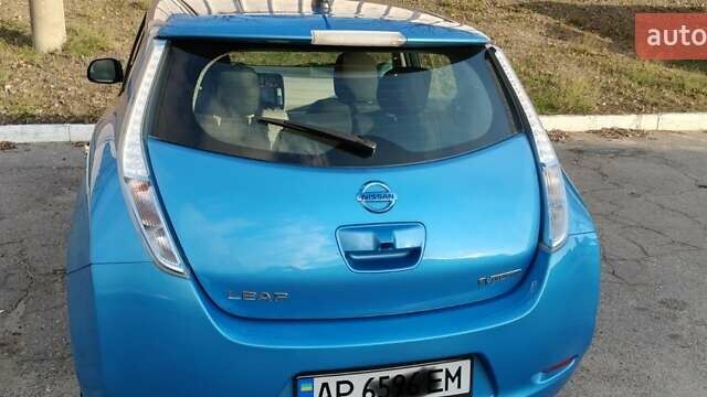 Синий Ниссан Лиф, объемом двигателя 0 л и пробегом 109 тыс. км за 7800 $, фото 7 на Automoto.ua