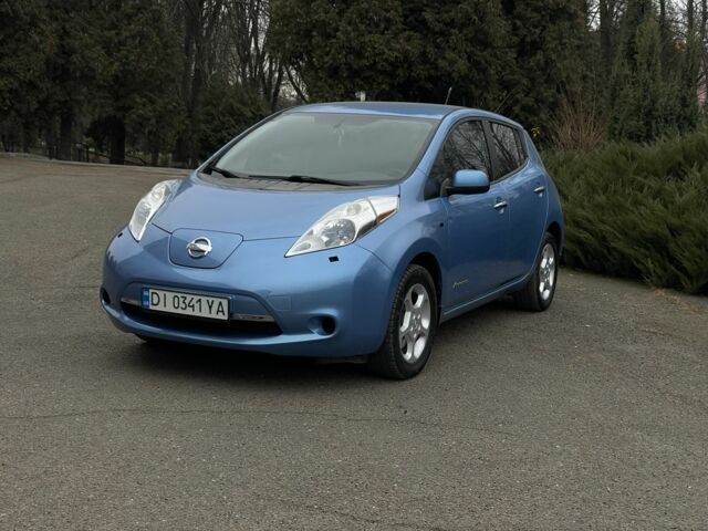 Синий Ниссан Лиф, объемом двигателя 0 л и пробегом 93 тыс. км за 5850 $, фото 1 на Automoto.ua