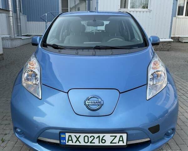 Синій Ніссан Ліф, об'ємом двигуна 0 л та пробігом 75 тис. км за 6700 $, фото 1 на Automoto.ua