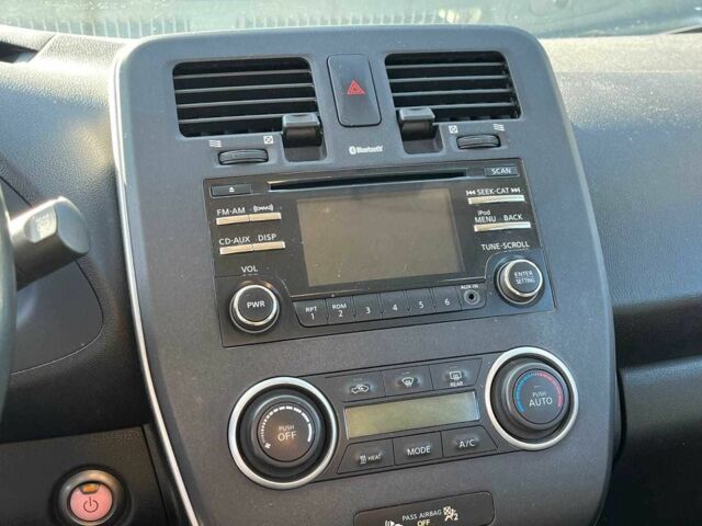 Синий Ниссан Лиф, объемом двигателя 0 л и пробегом 218 тыс. км за 4290 $, фото 4 на Automoto.ua