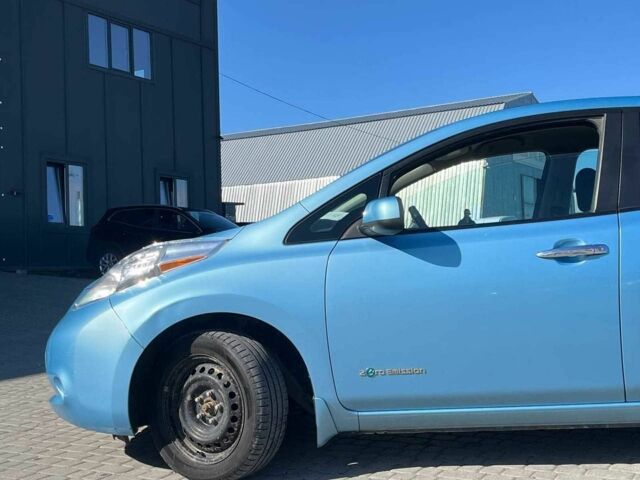 Синий Ниссан Лиф, объемом двигателя 0 л и пробегом 218 тыс. км за 4290 $, фото 11 на Automoto.ua