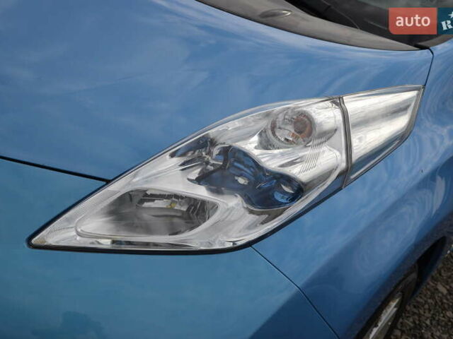 Синій Ніссан Ліф, об'ємом двигуна 0 л та пробігом 124 тис. км за 6800 $, фото 38 на Automoto.ua