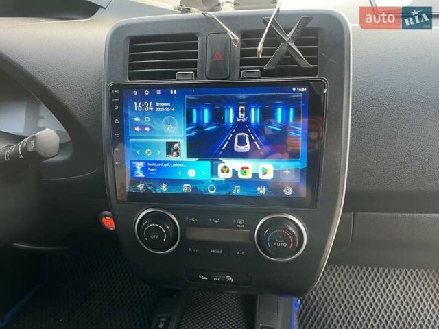 Синій Ніссан Ліф, об'ємом двигуна 0 л та пробігом 97 тис. км за 5200 $, фото 2 на Automoto.ua