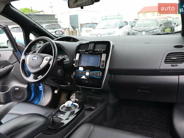 Синій Ніссан Ліф, об'ємом двигуна 0 л та пробігом 124 тис. км за 6800 $, фото 21 на Automoto.ua