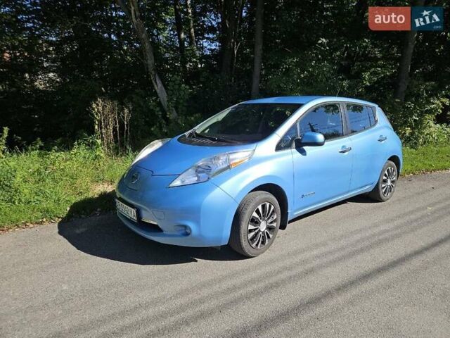 Синий Ниссан Лиф, объемом двигателя 0 л и пробегом 103 тыс. км за 8500 $, фото 14 на Automoto.ua