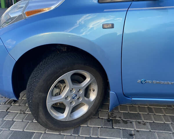 Синій Ніссан Ліф, об'ємом двигуна 0 л та пробігом 106 тис. км за 7500 $, фото 13 на Automoto.ua