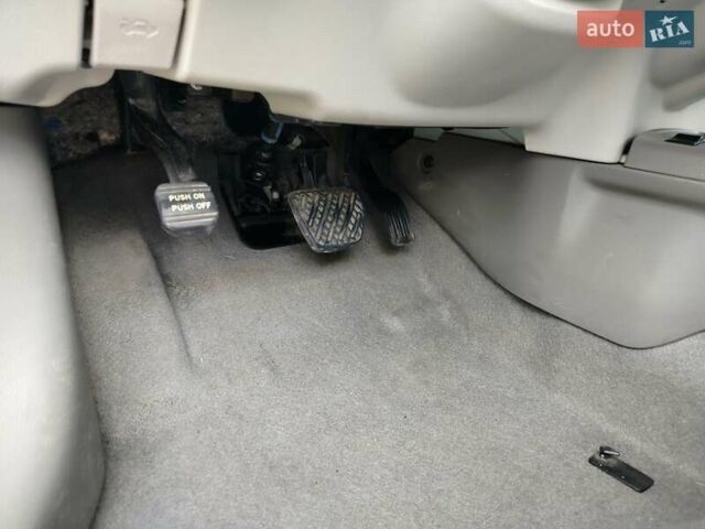 Синий Ниссан Лиф, объемом двигателя 0 л и пробегом 109 тыс. км за 5600 $, фото 16 на Automoto.ua