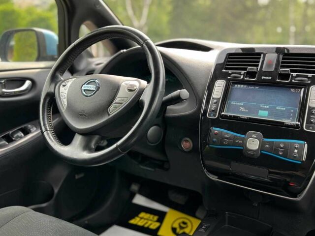 Синий Ниссан Лиф, объемом двигателя 0 л и пробегом 80 тыс. км за 5750 $, фото 12 на Automoto.ua