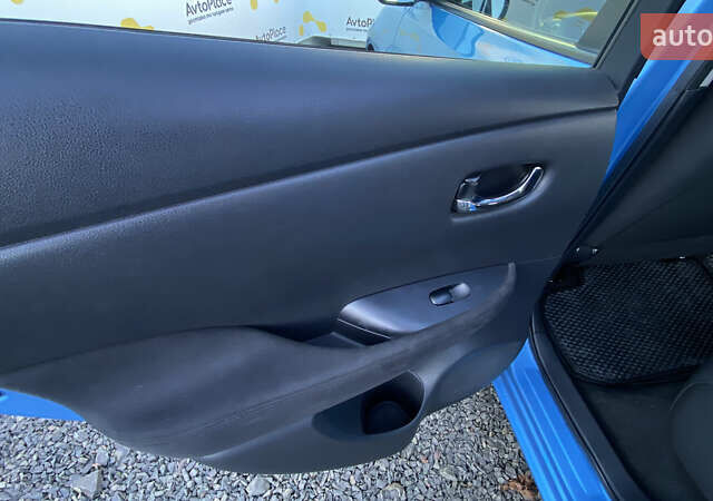 Синій Ніссан Ліф, об'ємом двигуна 0 л та пробігом 125 тис. км за 5700 $, фото 15 на Automoto.ua