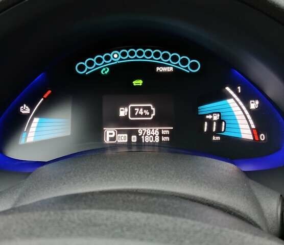 Синій Ніссан Ліф, об'ємом двигуна 0 л та пробігом 103 тис. км за 7400 $, фото 10 на Automoto.ua